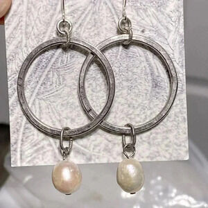 Silver tone hammered hoop dangle drop pearl pierced wire hook earrings